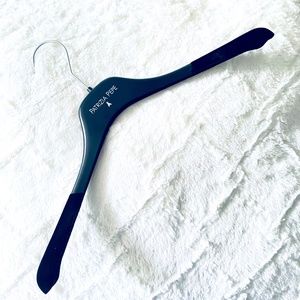 Patrizia Pepe Hanger